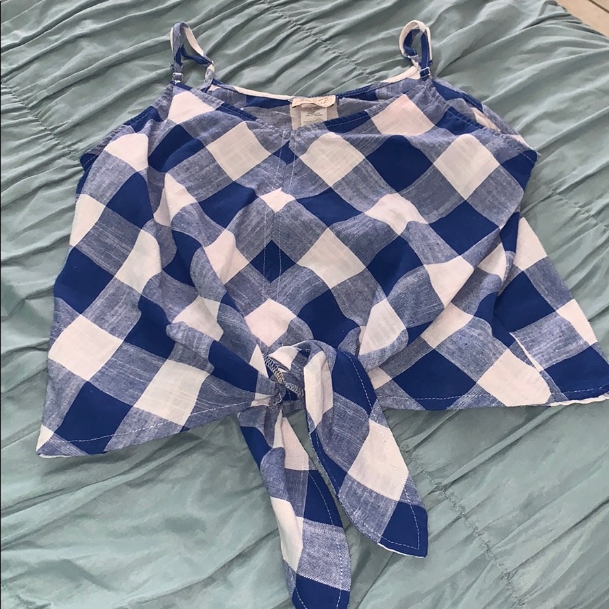 Square Pattern Top